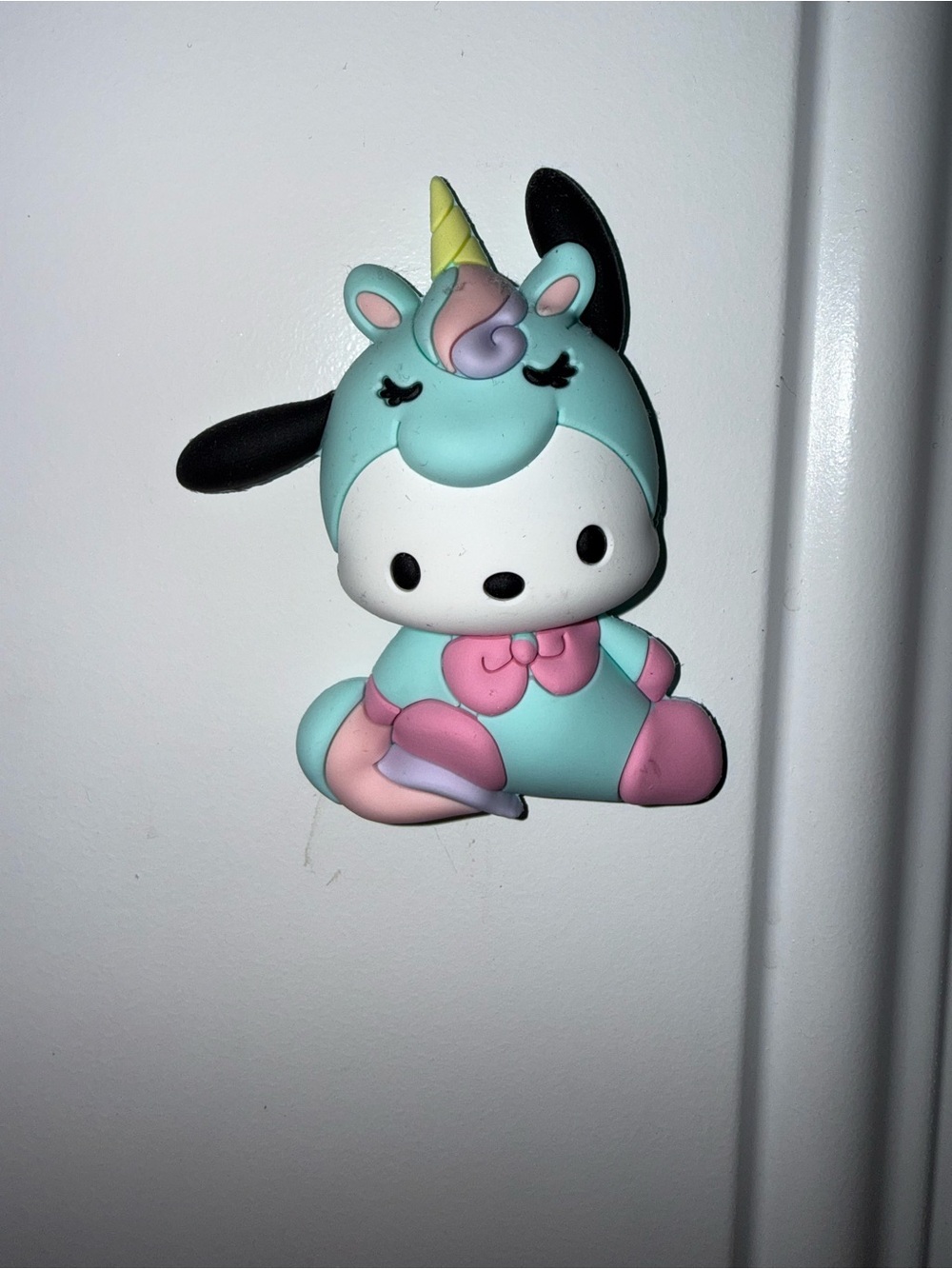 Sanrio Pochacco unicorn fridge magnet
Blue and pink unicorn with a yellow horn
